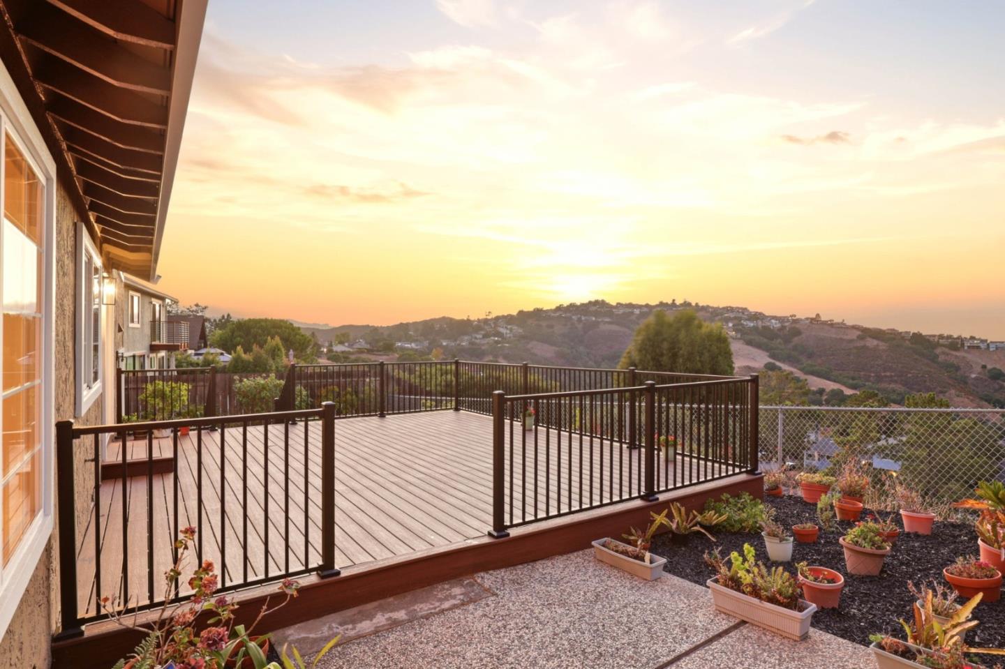 3138 La Mesa DR