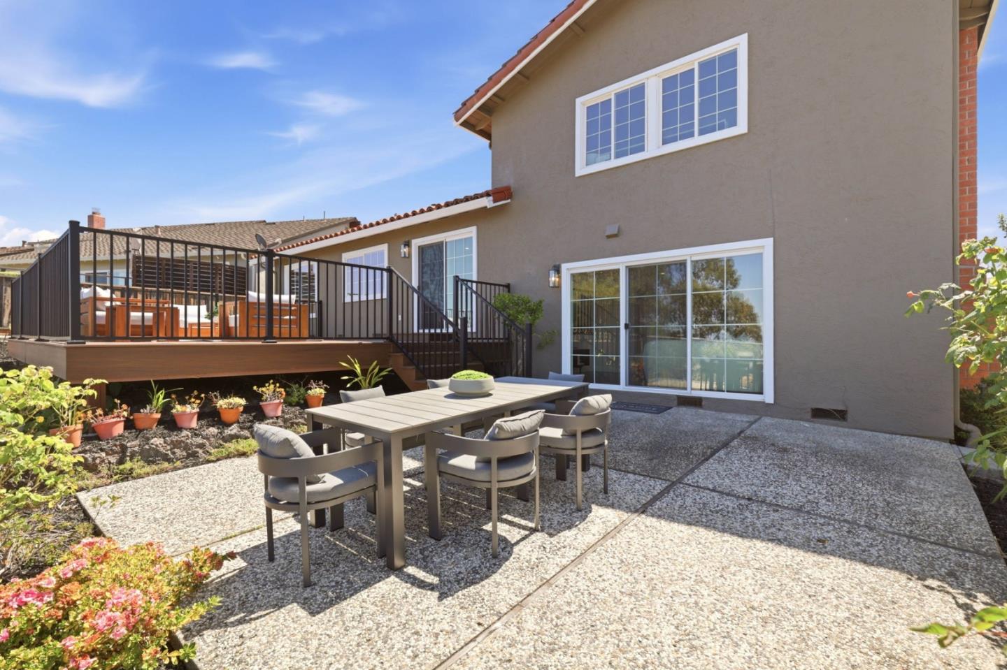 3138 La Mesa DR