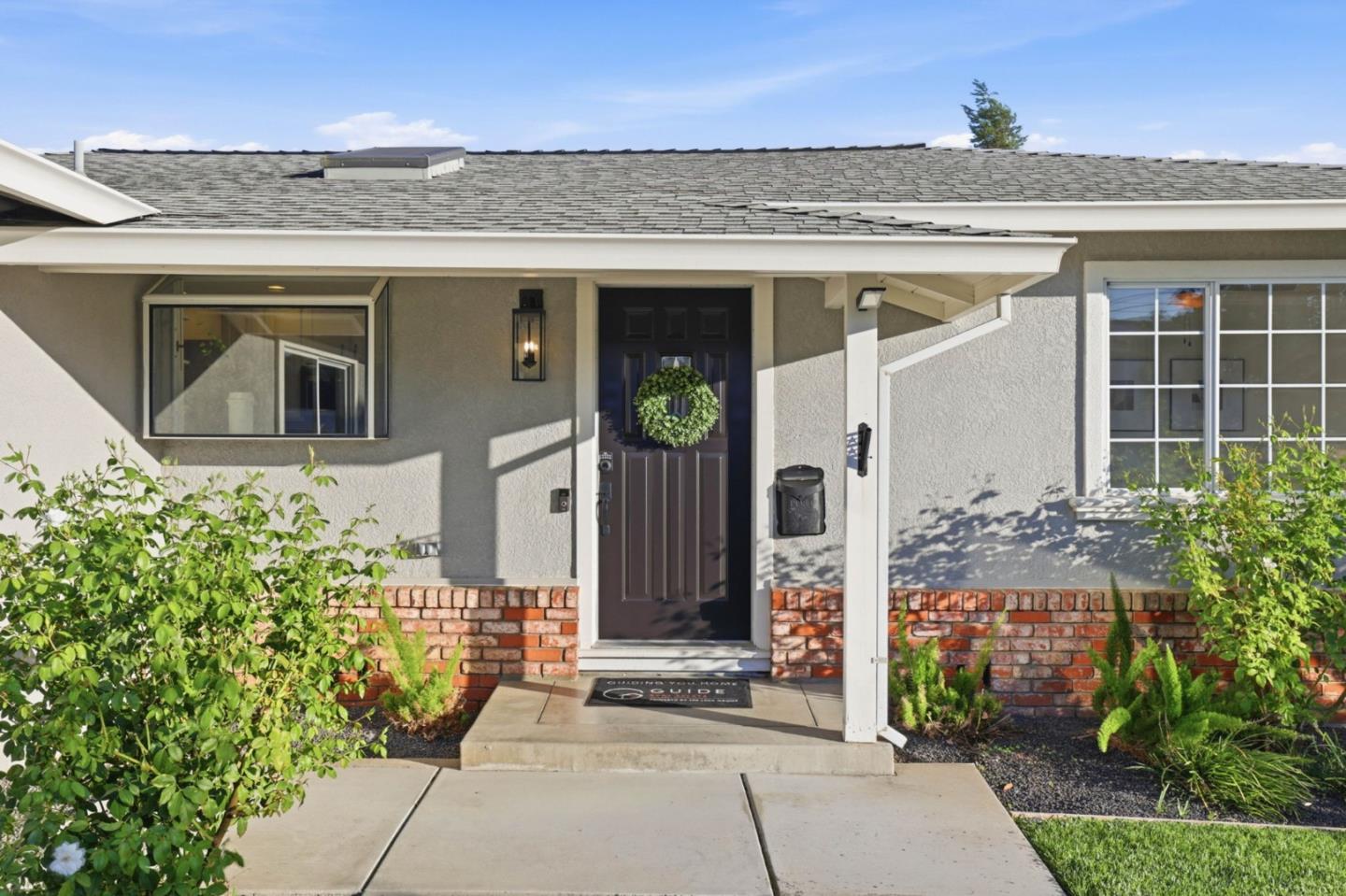 739 Del Mar AVE