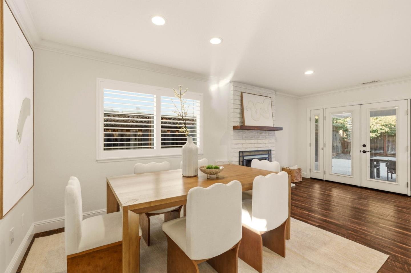 739 Del Mar AVE
