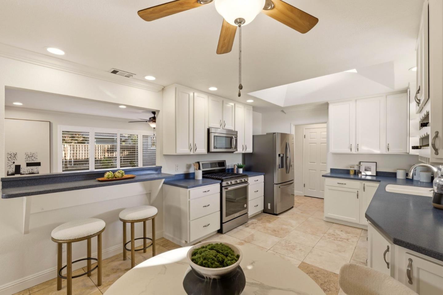 739 Del Mar AVE