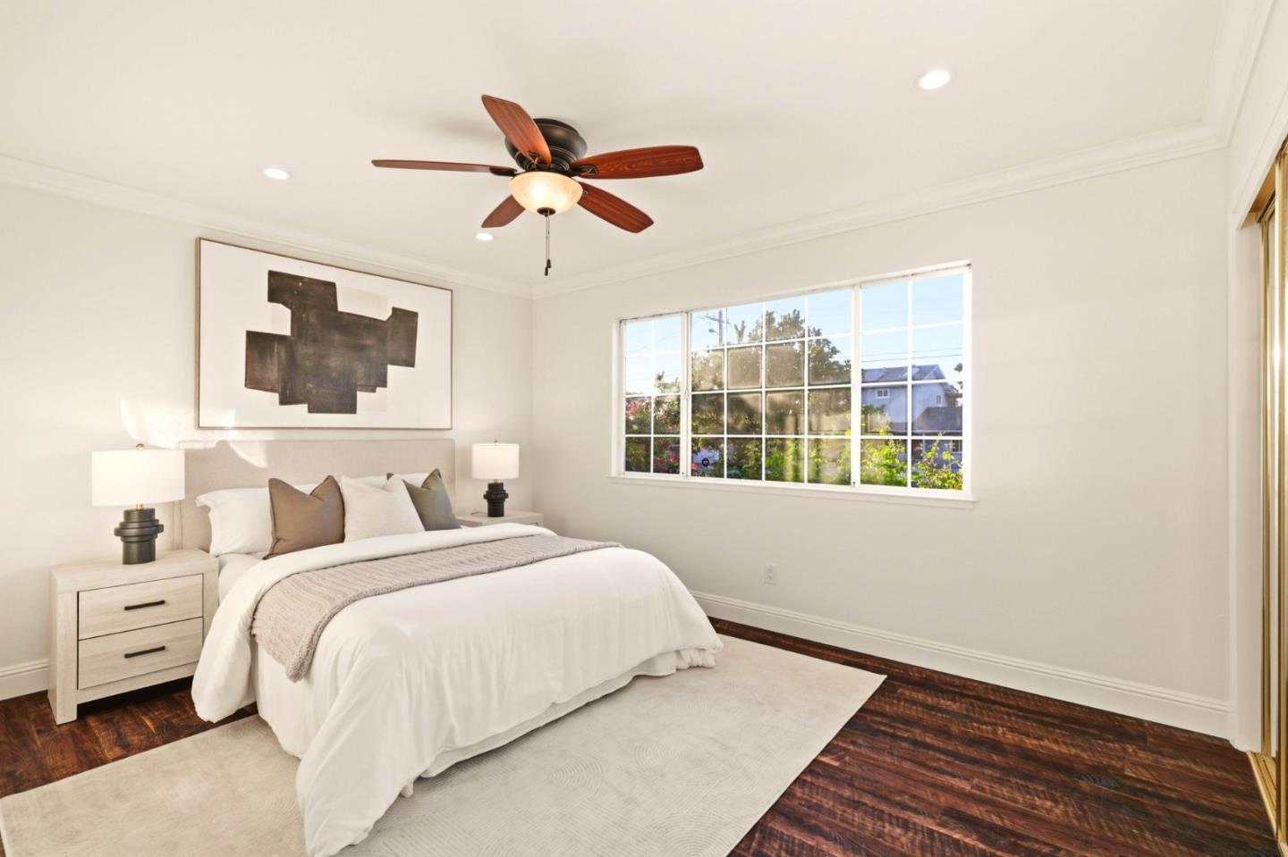 739 Del Mar AVE