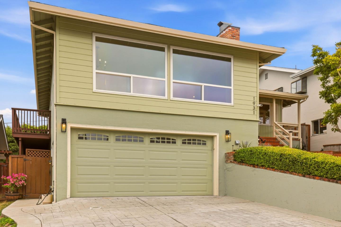 1931 Glen AVE