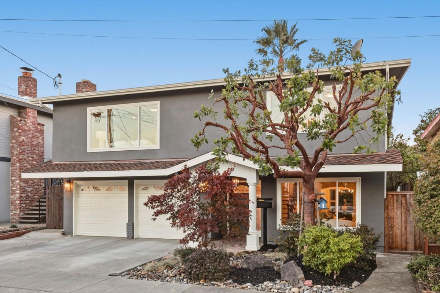 577 Maple AVE