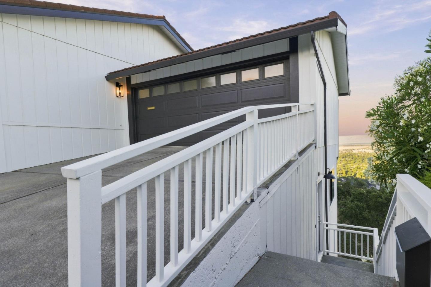3291 Melendy DR