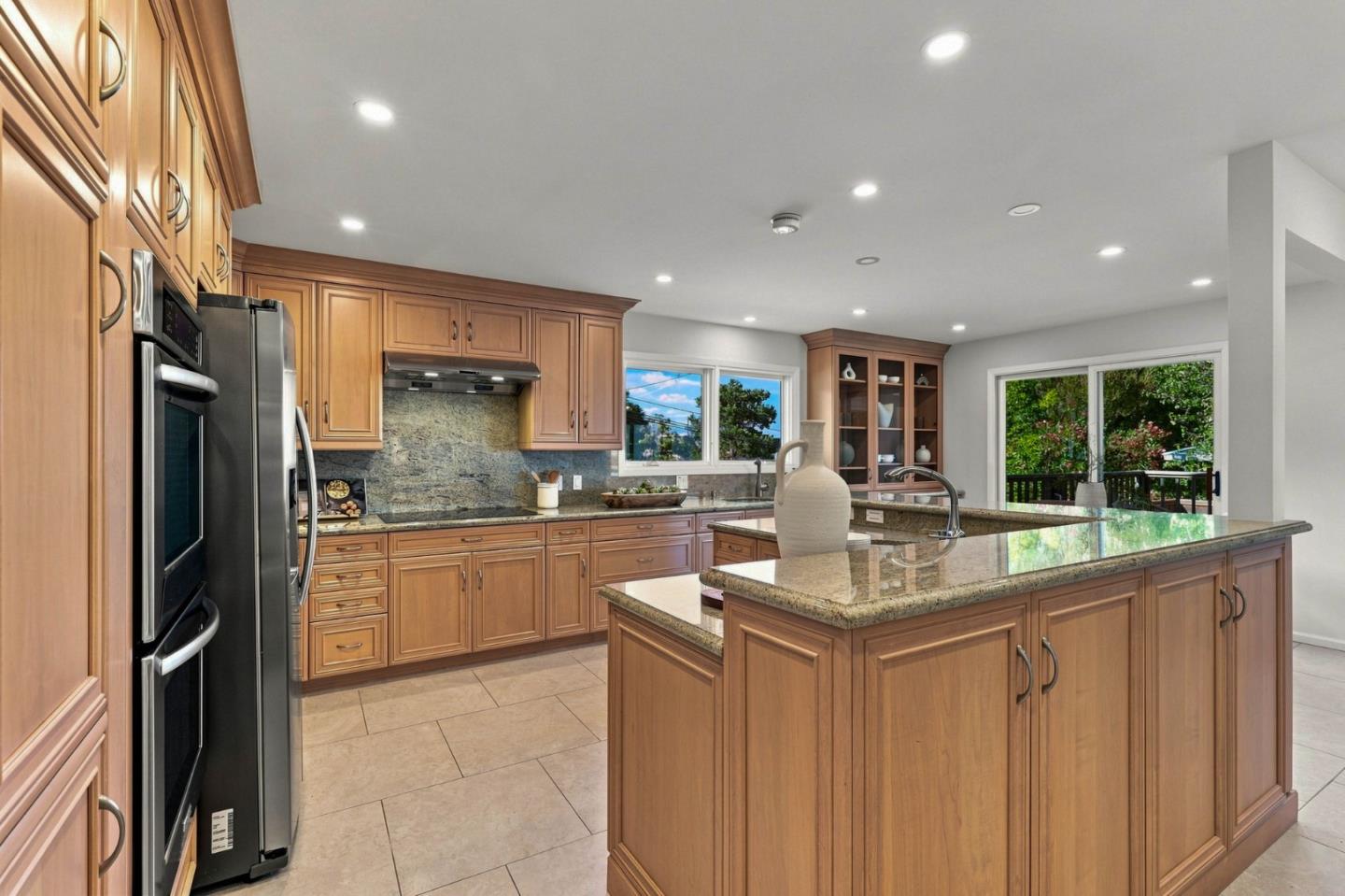 3291 Melendy DR