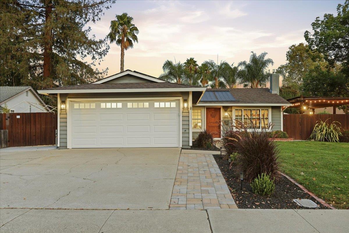 633 Tanager RD
