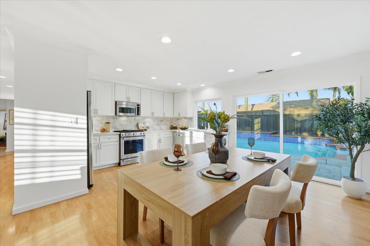 633 Tanager RD