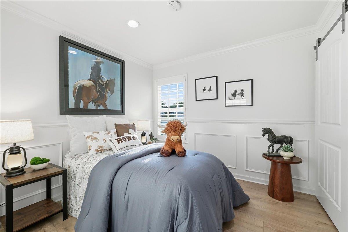 633 Tanager RD