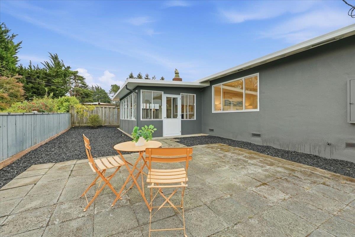 3310 Fleetwood DR