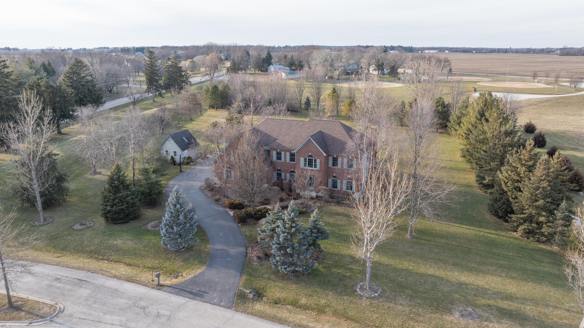 6N820 Gilmore Drive