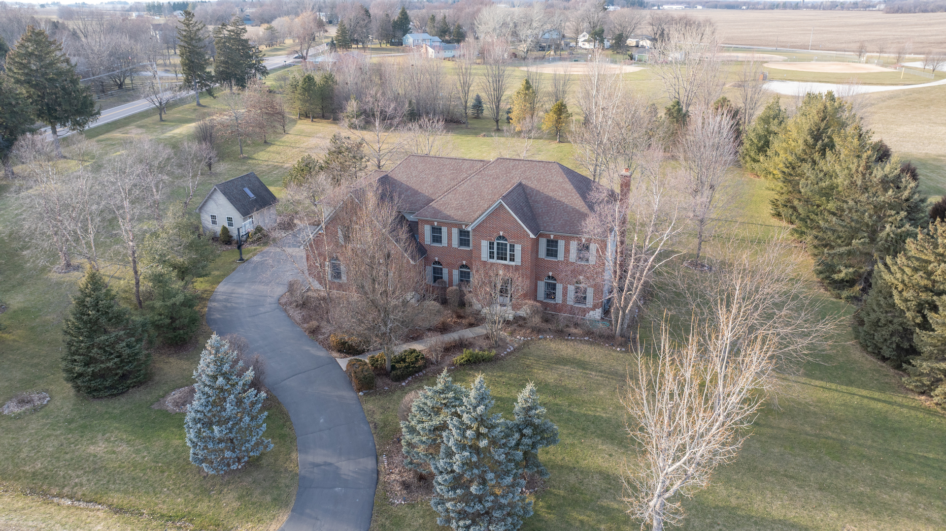 6N820 Gilmore Drive