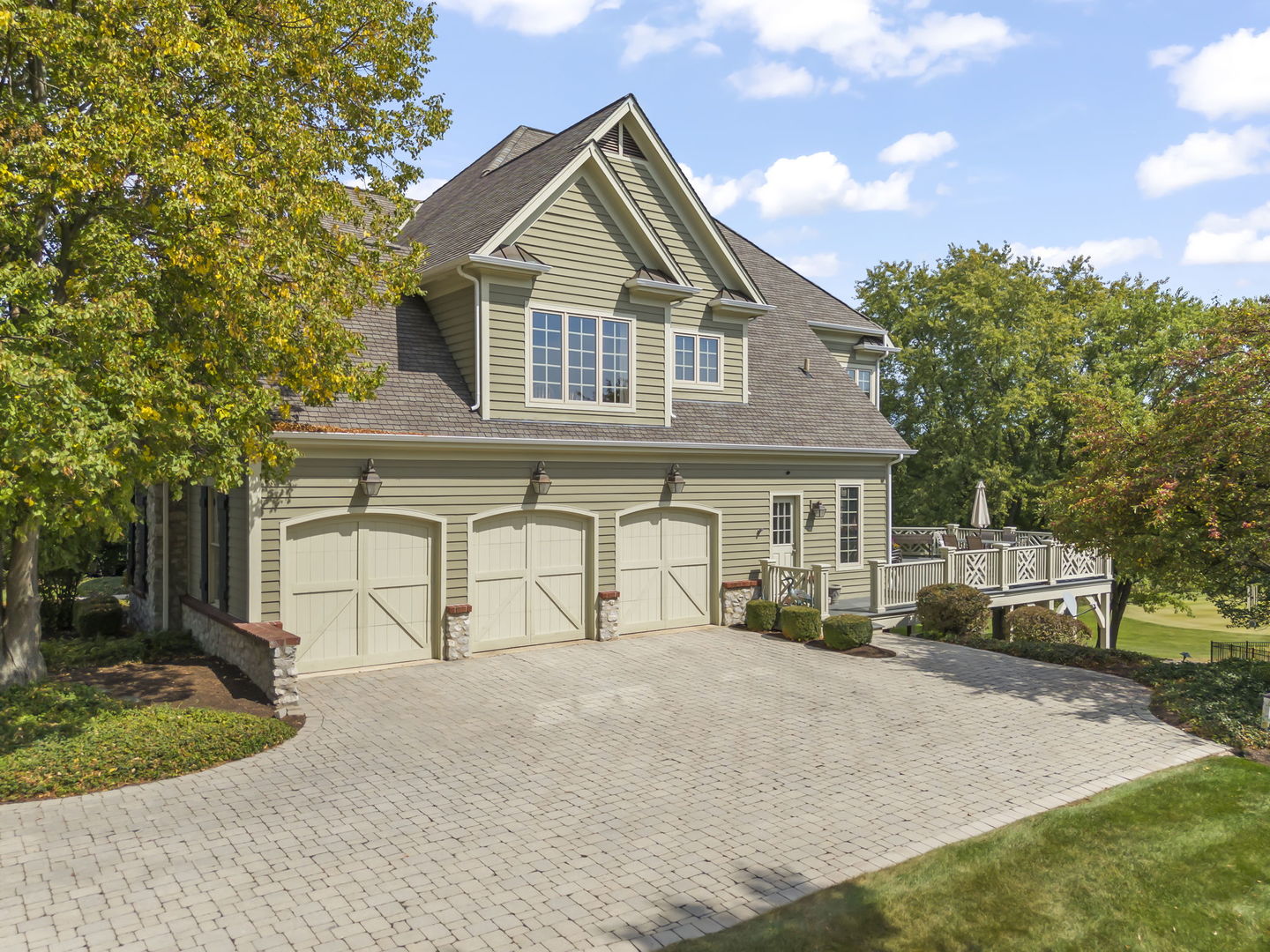 39W114 Fryendall Court