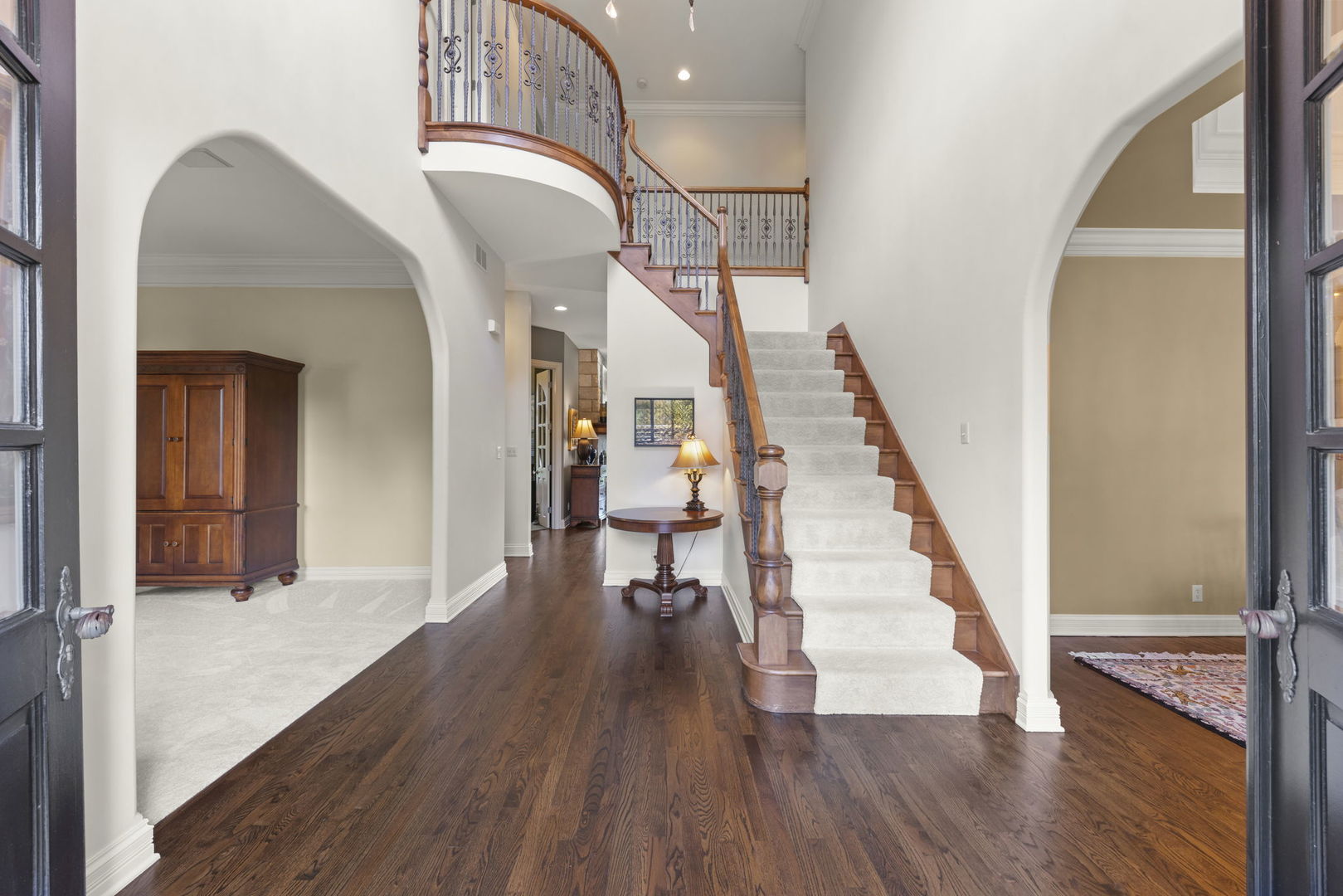 39W114 Fryendall Court