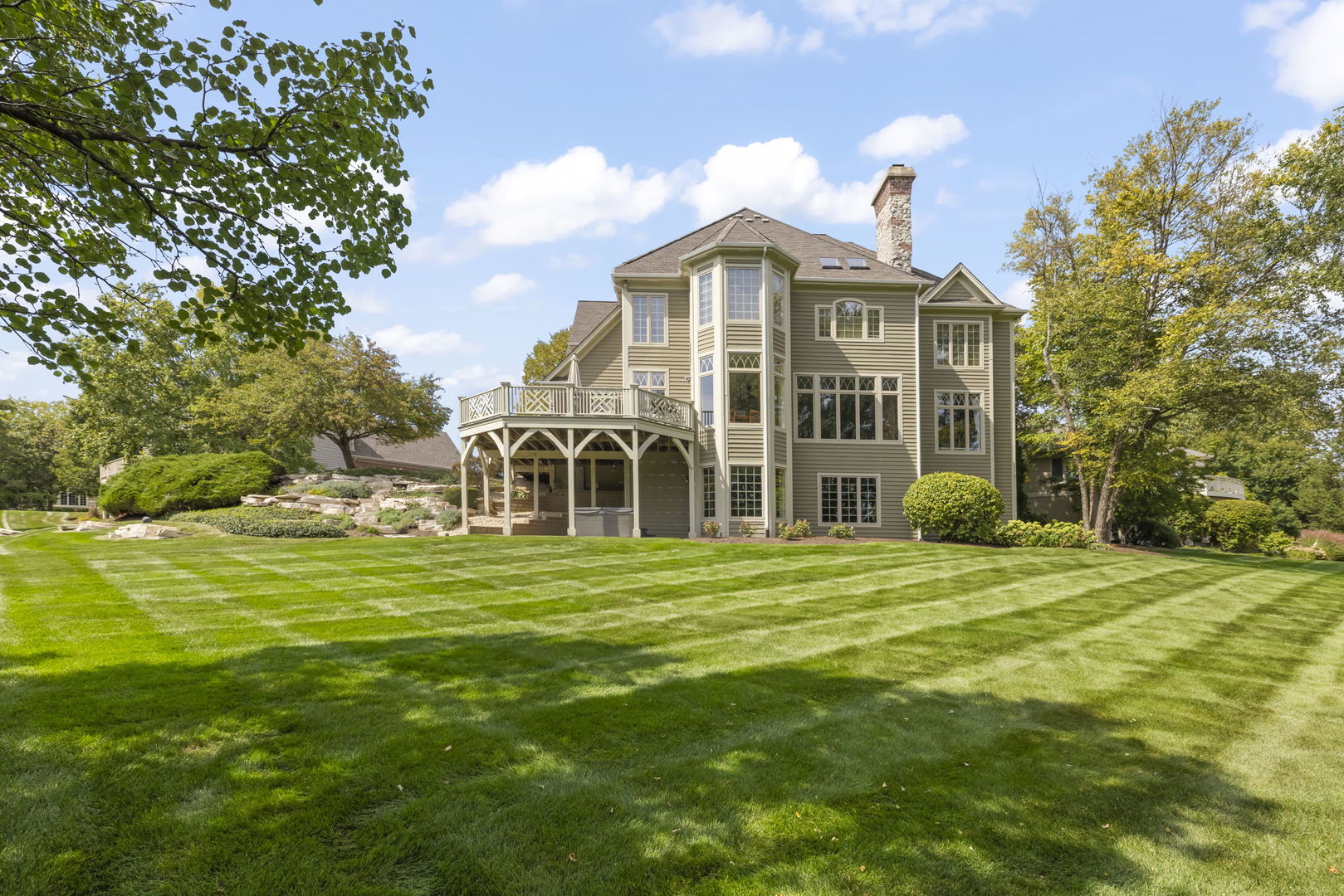 39W114 Fryendall Court