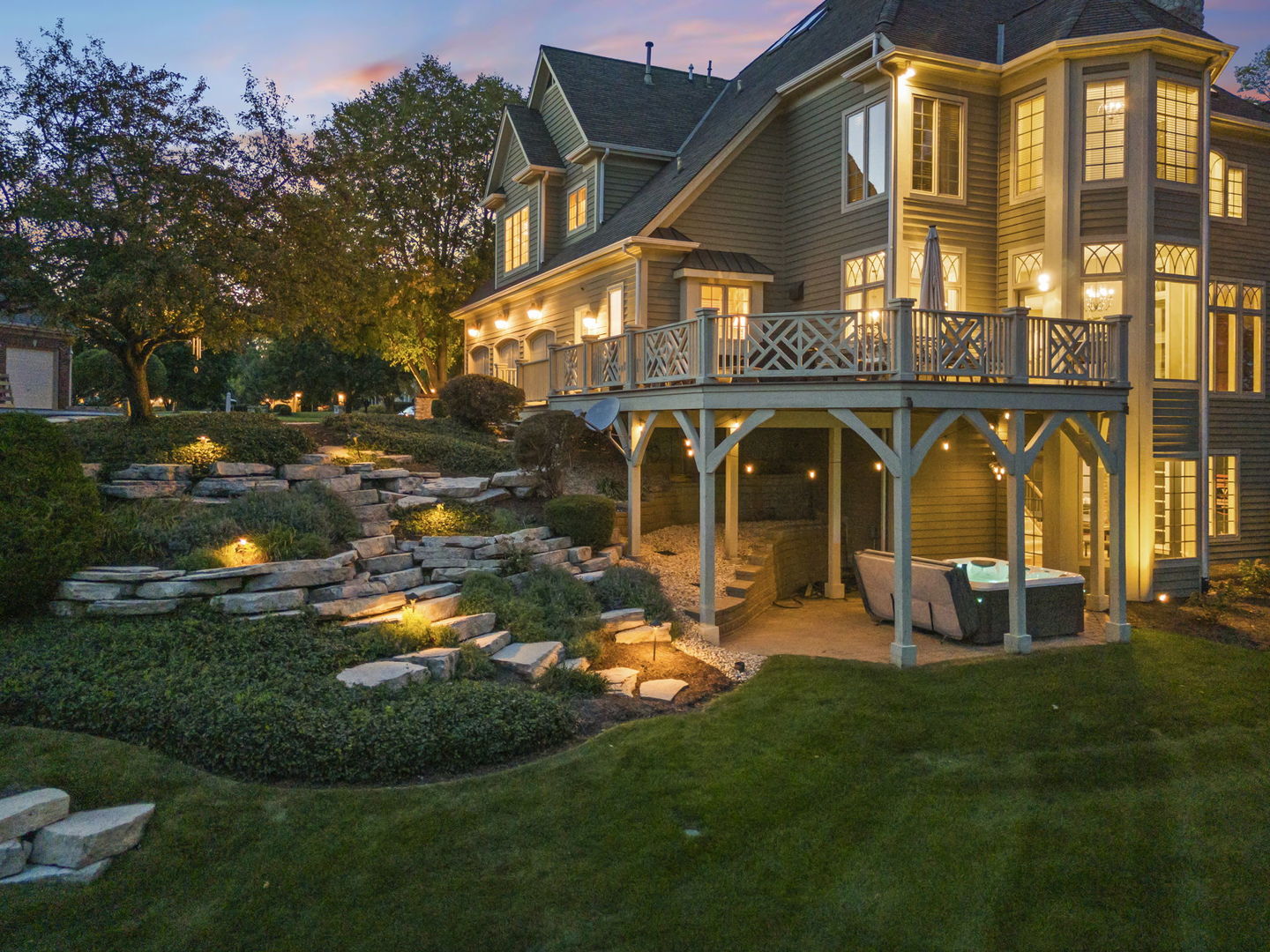 39W114 Fryendall Court