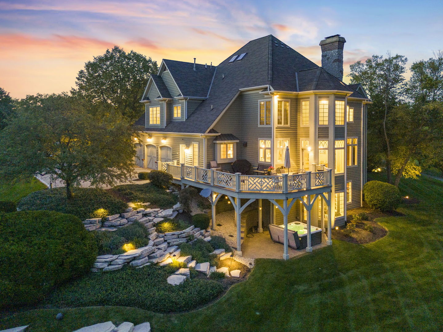 39W114 Fryendall Court