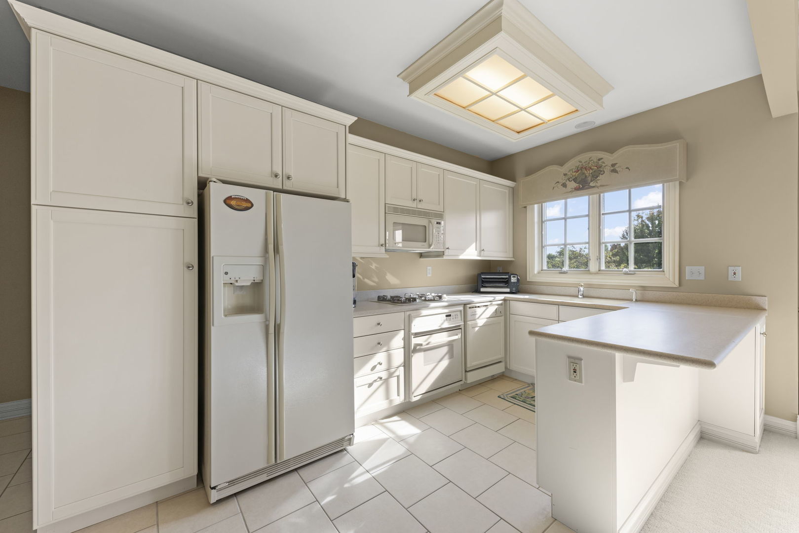 39W114 Fryendall Court