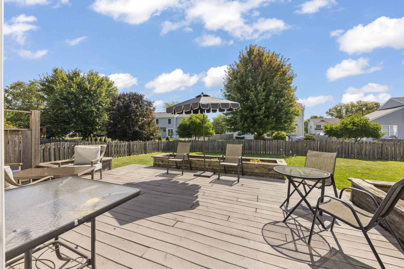 888 Summerhill Drive
