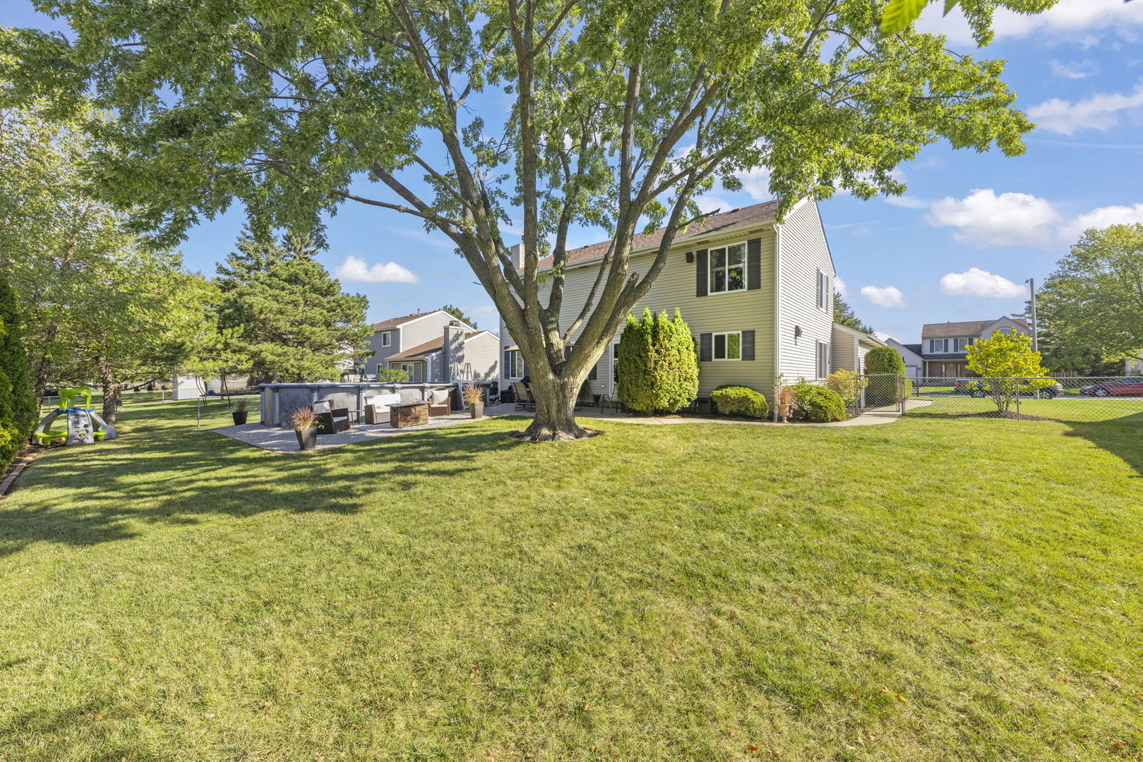 555 Waterford Drive
