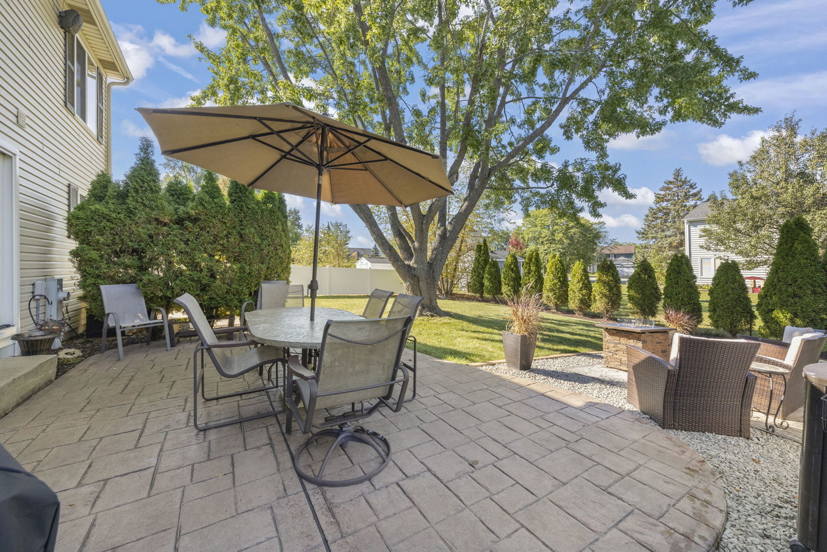 555 Waterford Drive