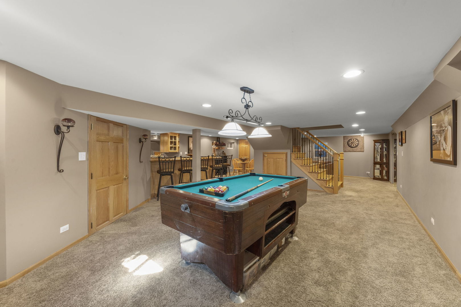 555 Waterford Drive