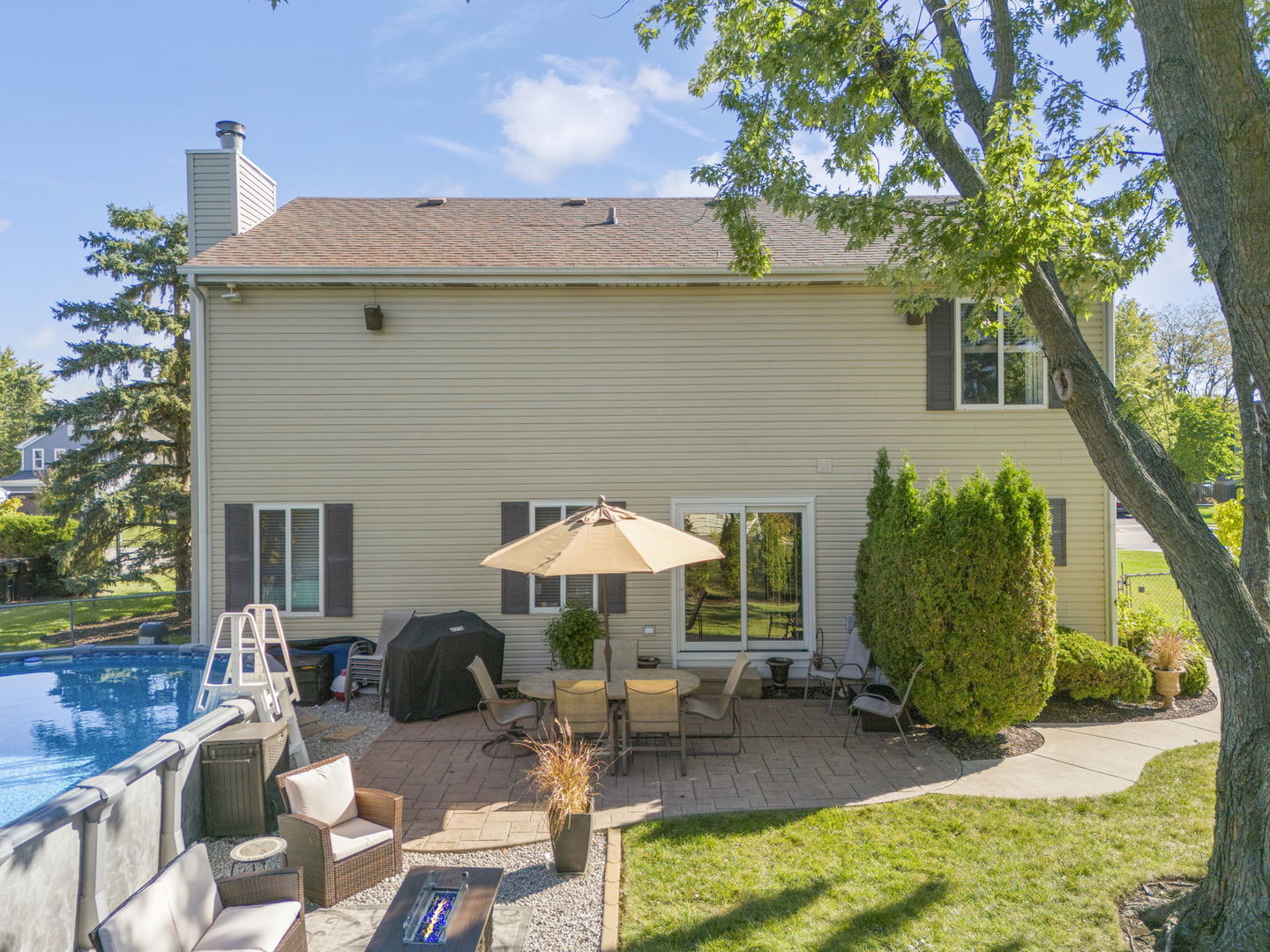 555 Waterford Drive