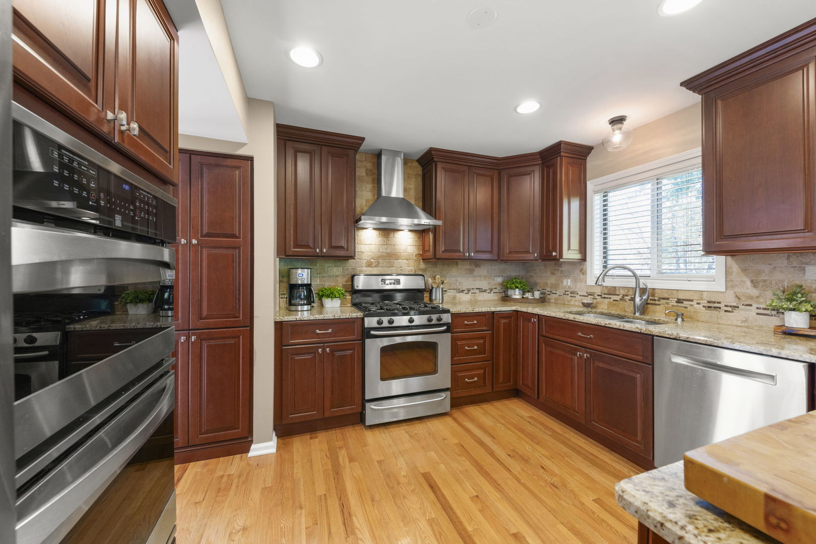 555 Waterford Drive