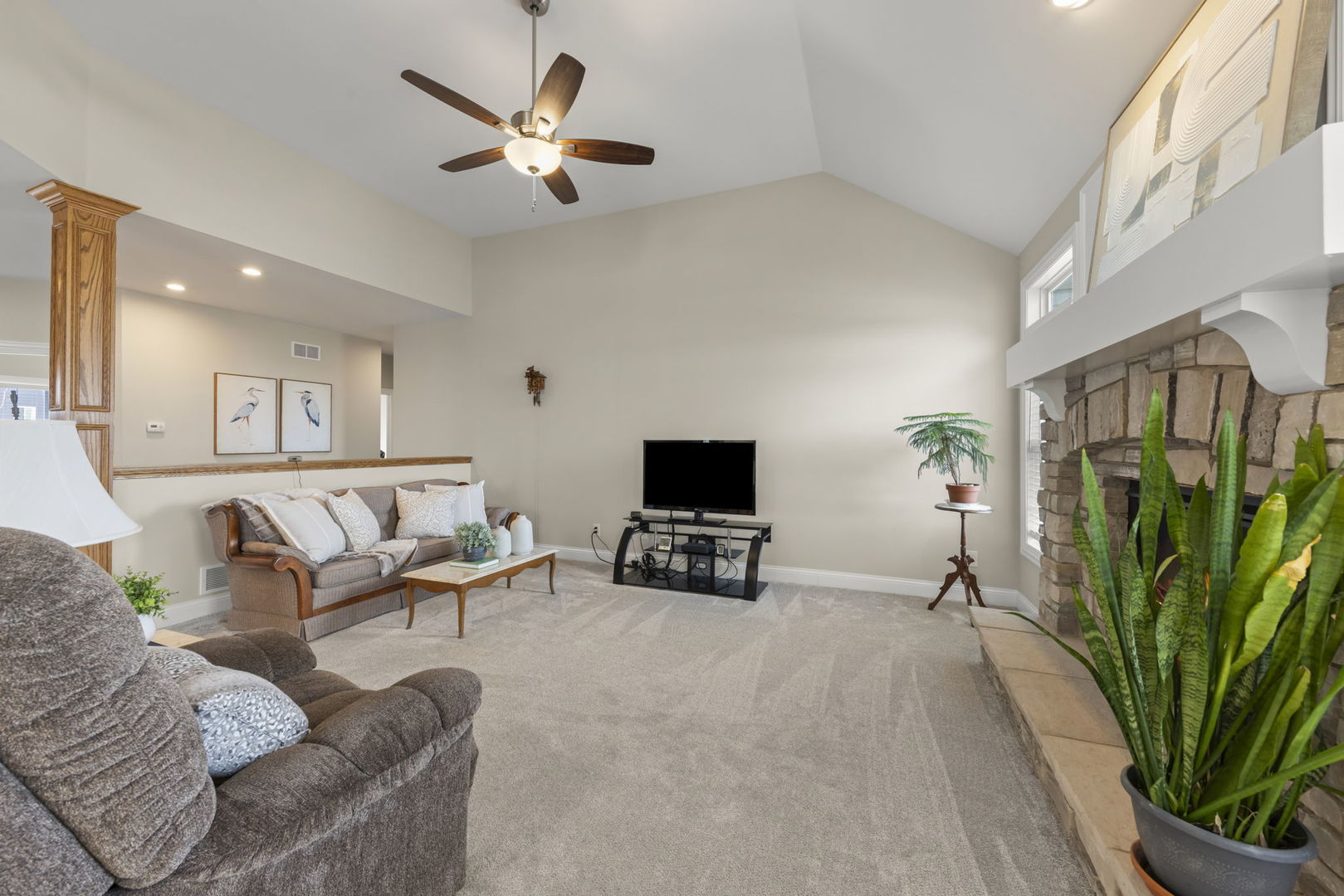 1121 Blackberry Shore Lane