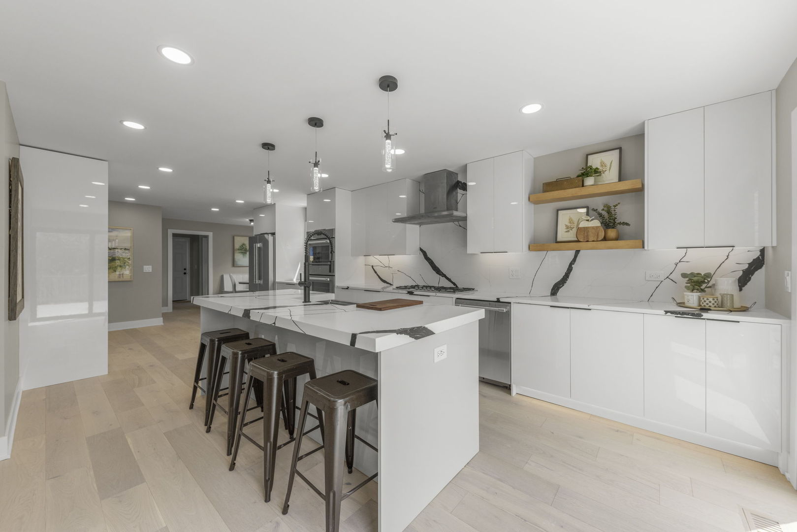 625 Edward Road