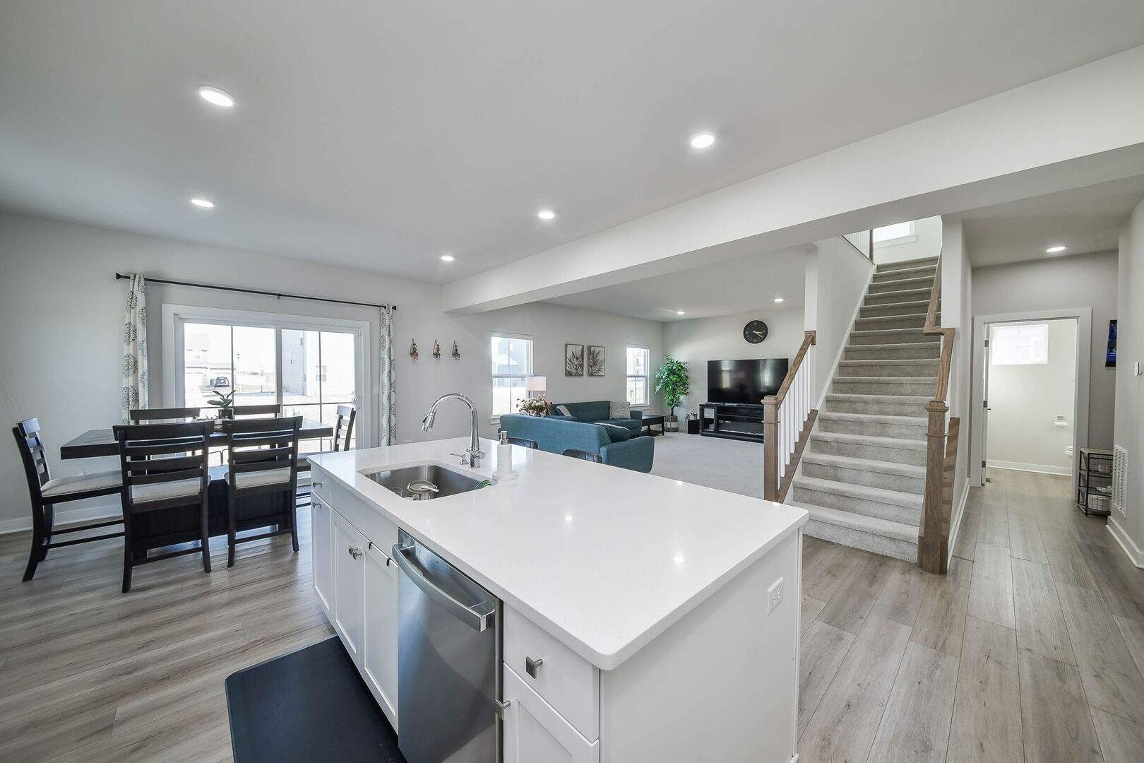 328 Carole Street