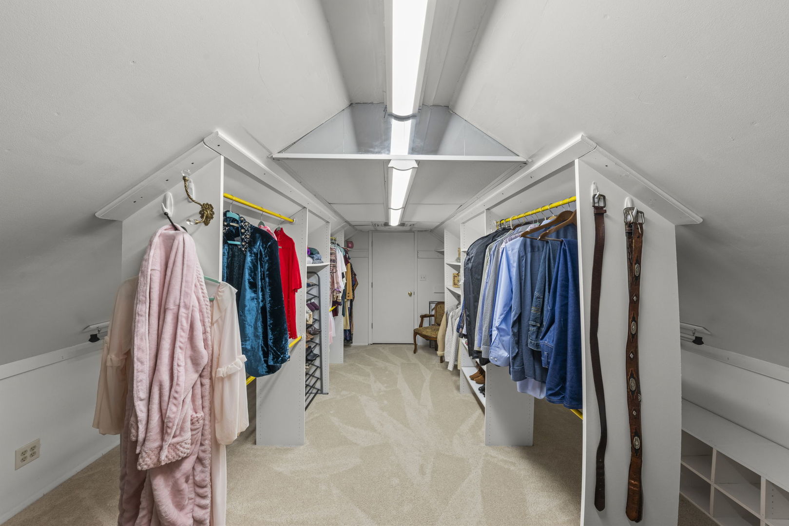 43W001 Empire Road
