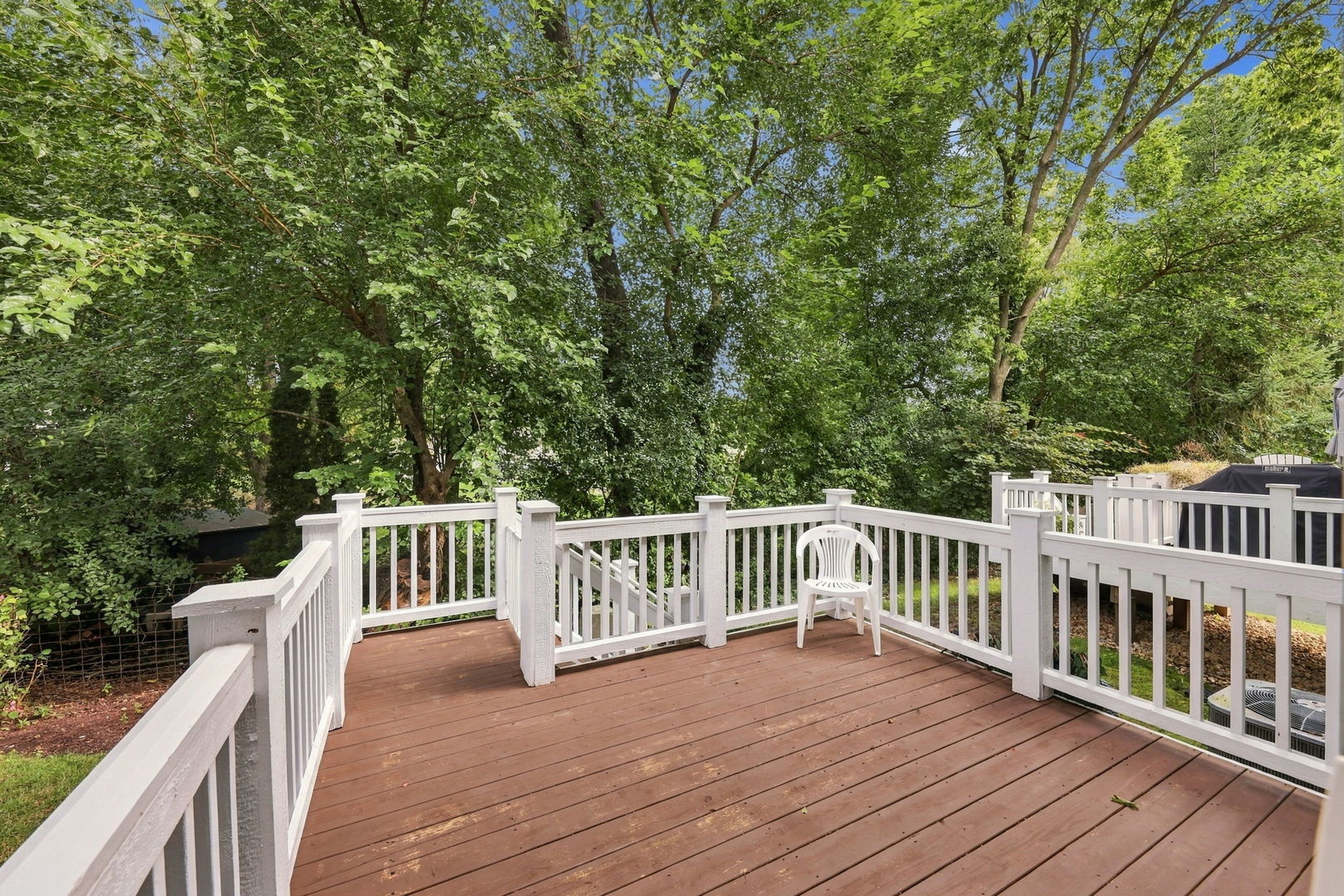 617 Riverbank Court