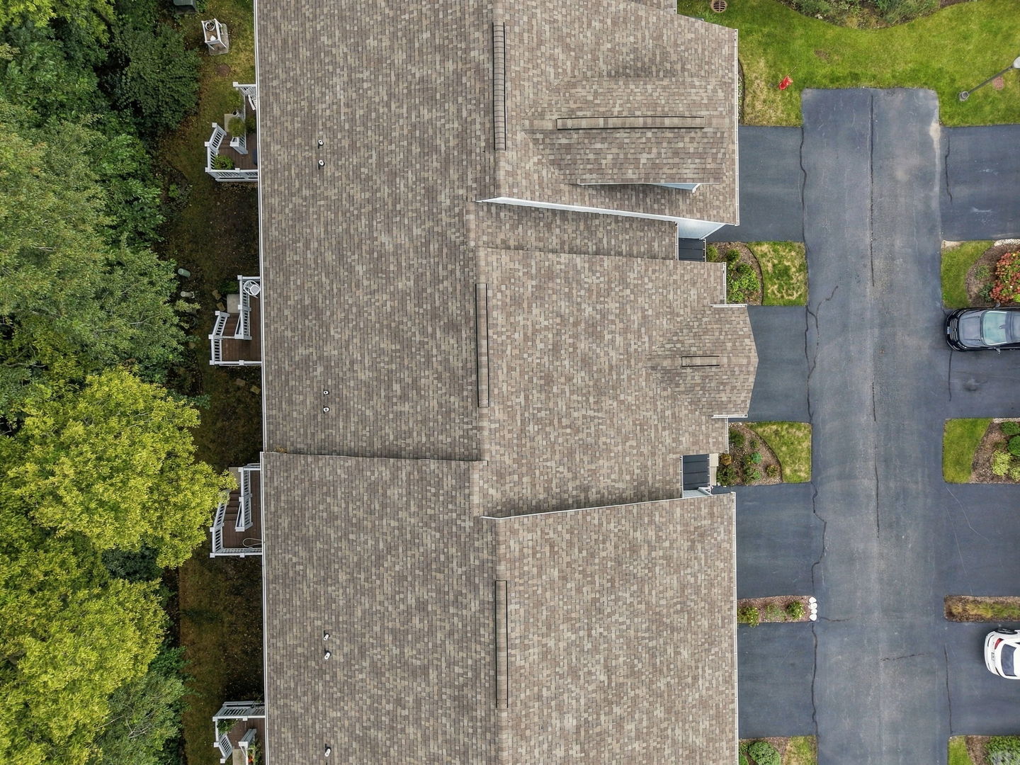 617 Riverbank Court
