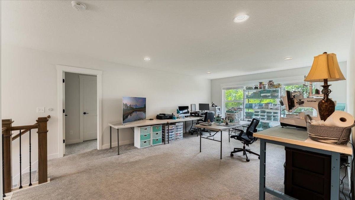 6439 W Laketowne Drive