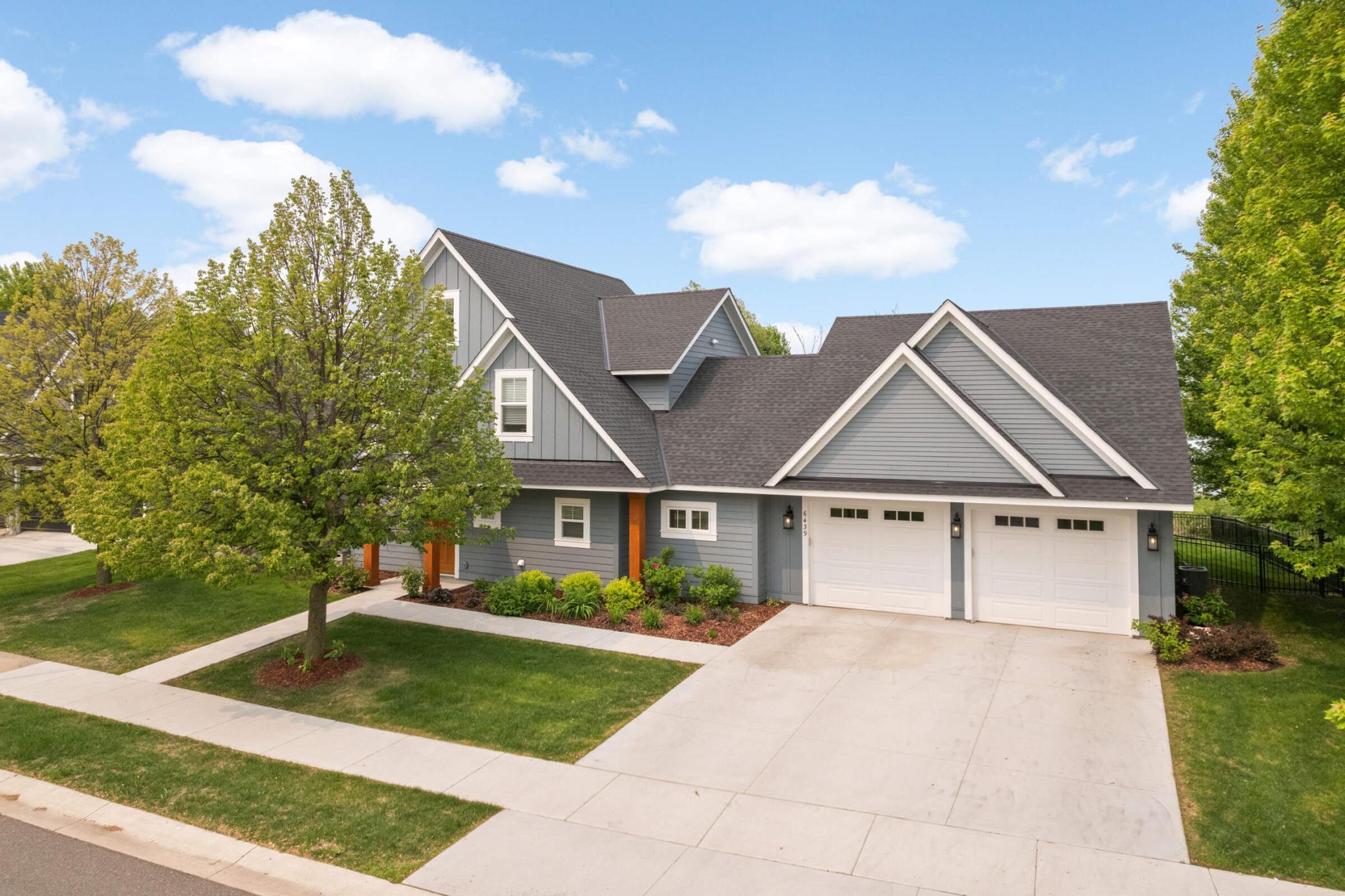 6439 W Laketowne Drive