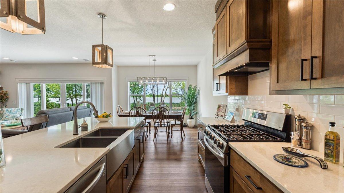 6439 W Laketowne Drive