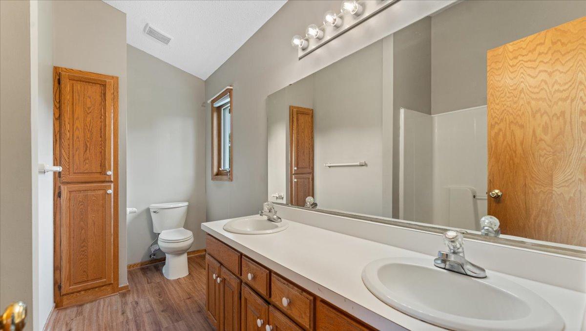 233 Cherry Hill Alcove