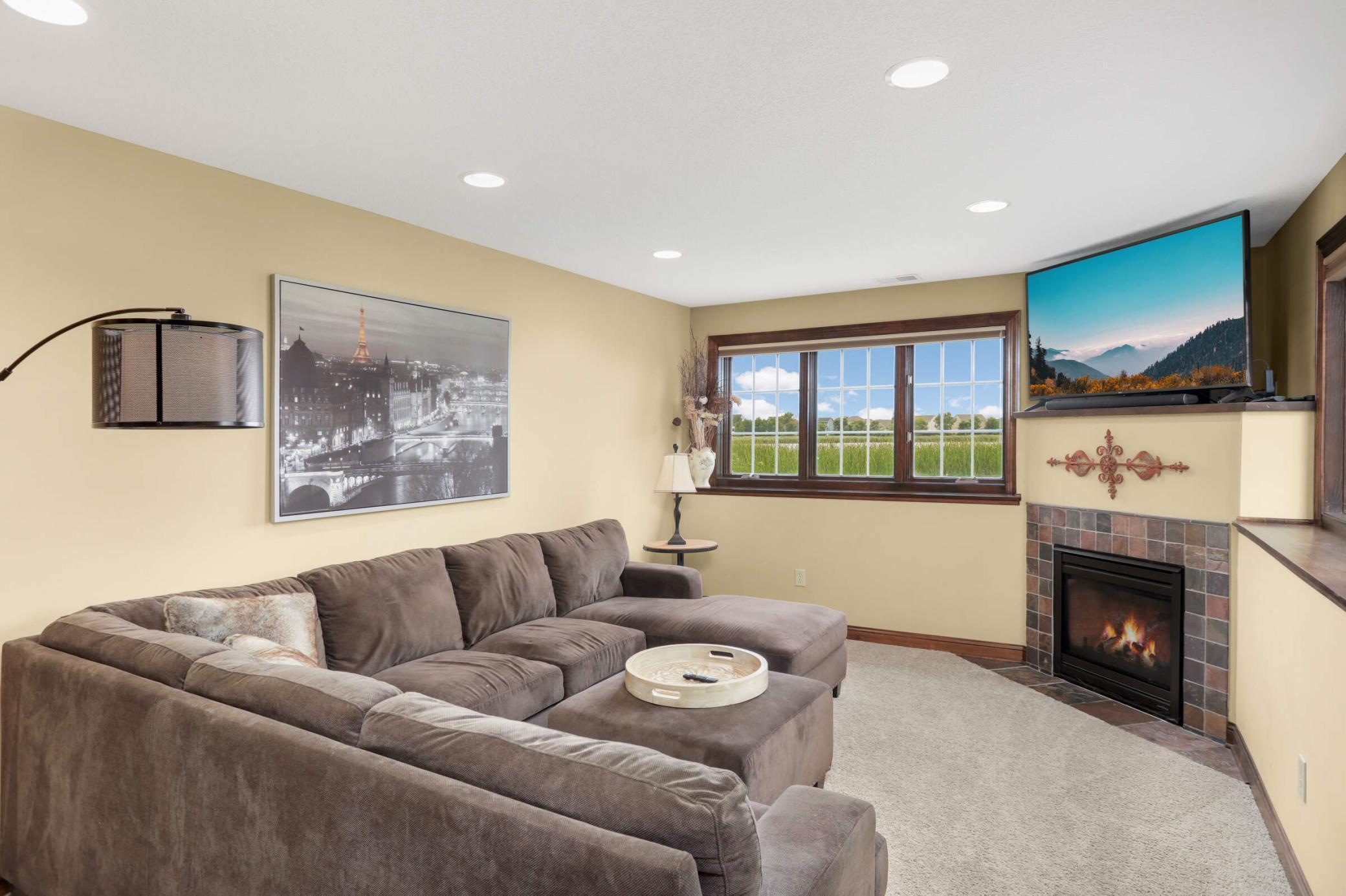 11692 E Laketowne Drive