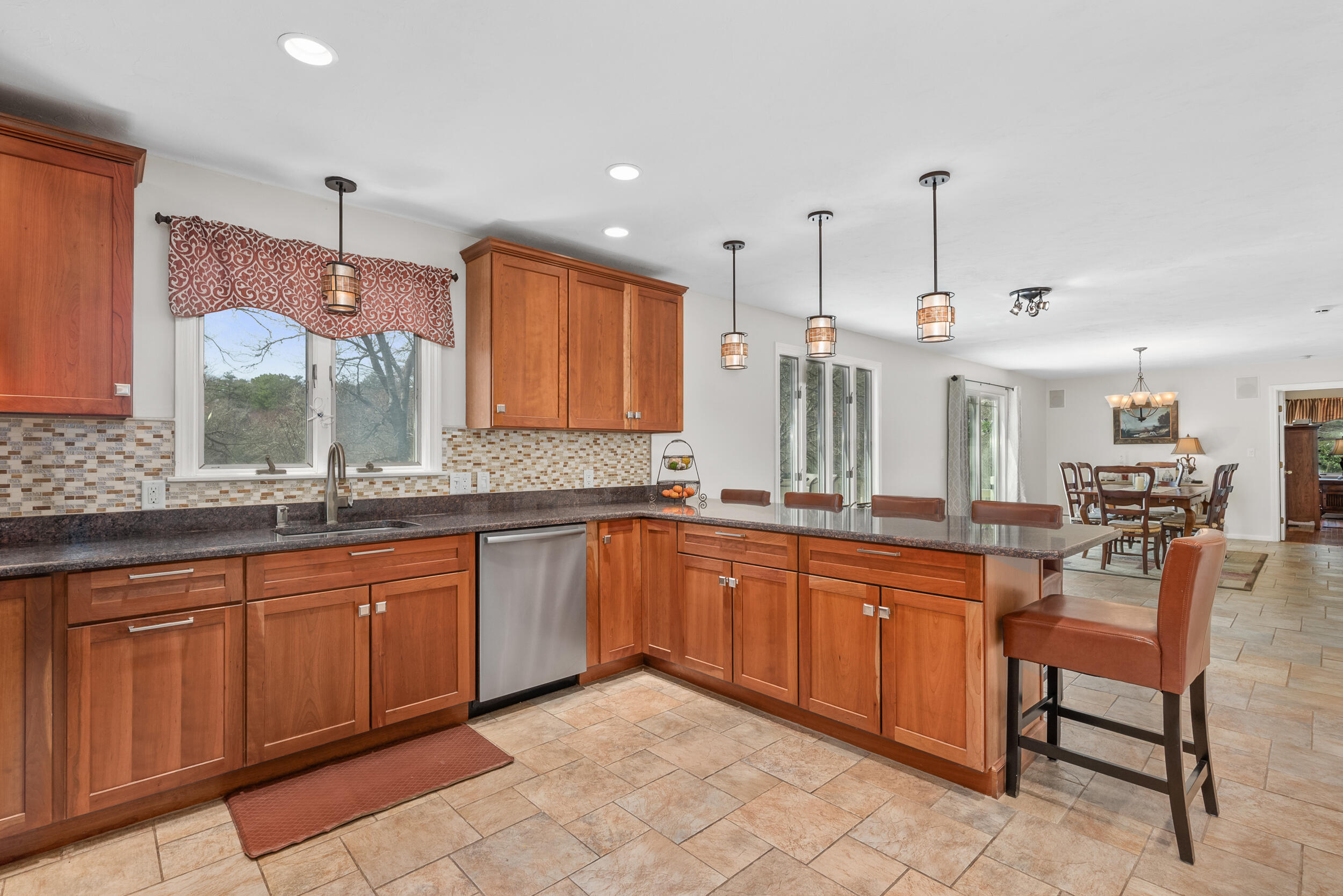 29 Water View Circle