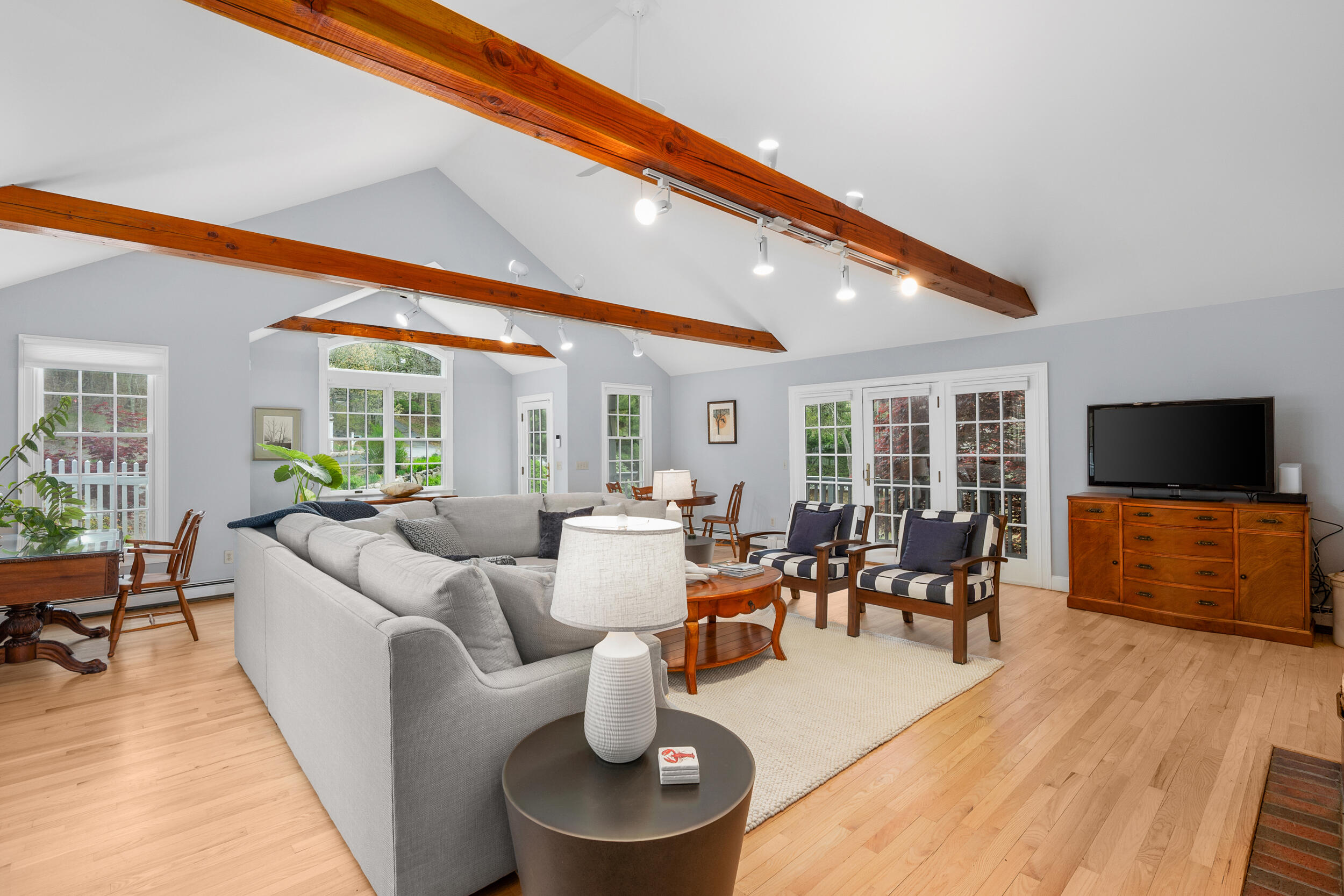 55 Winterset Drive