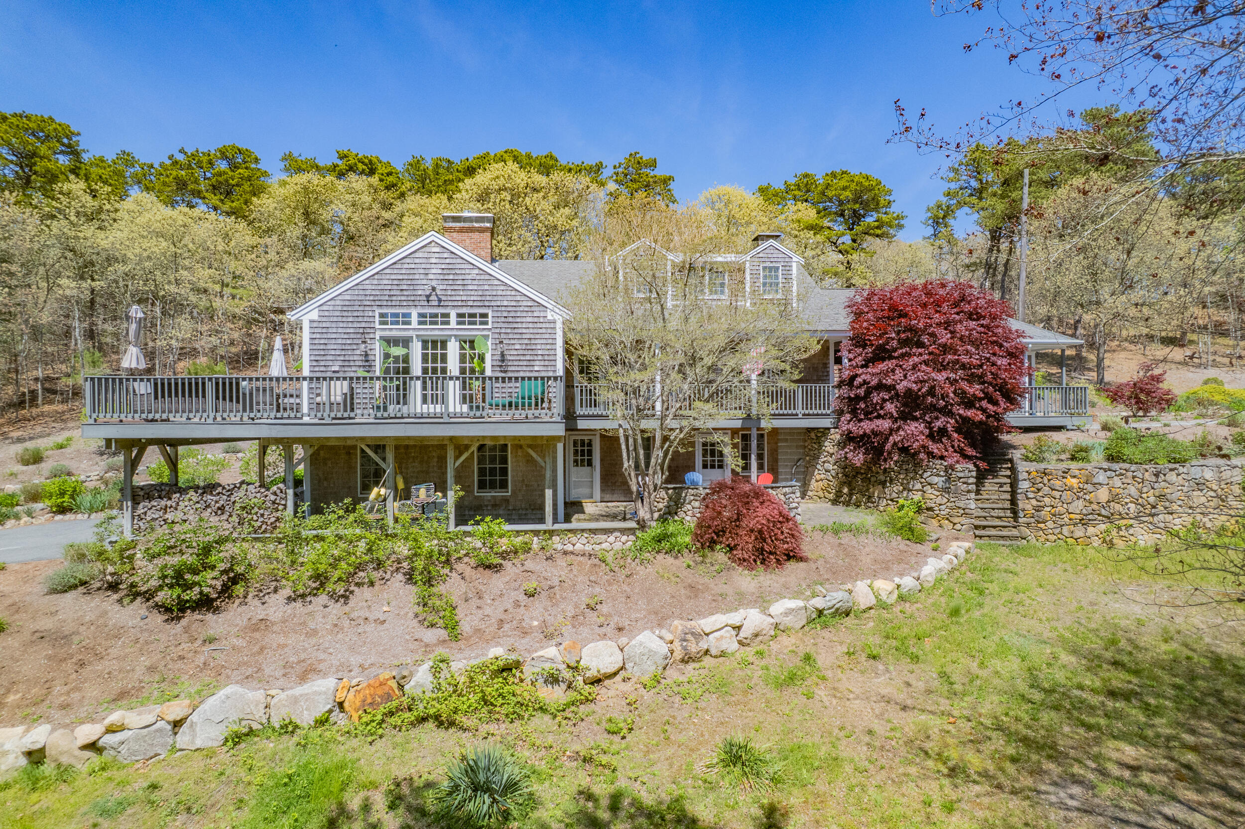 55 Winterset Drive