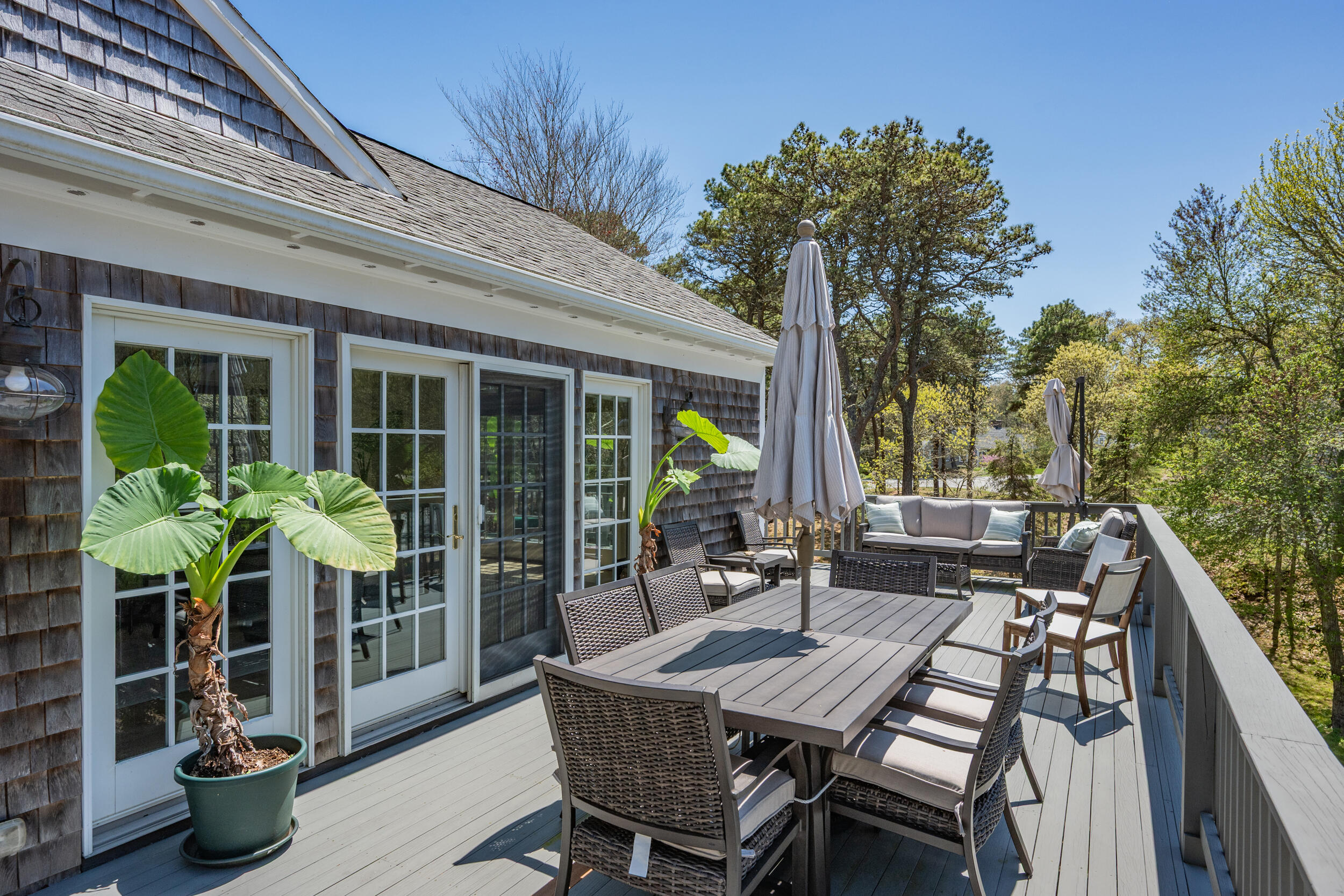 55 Winterset Drive