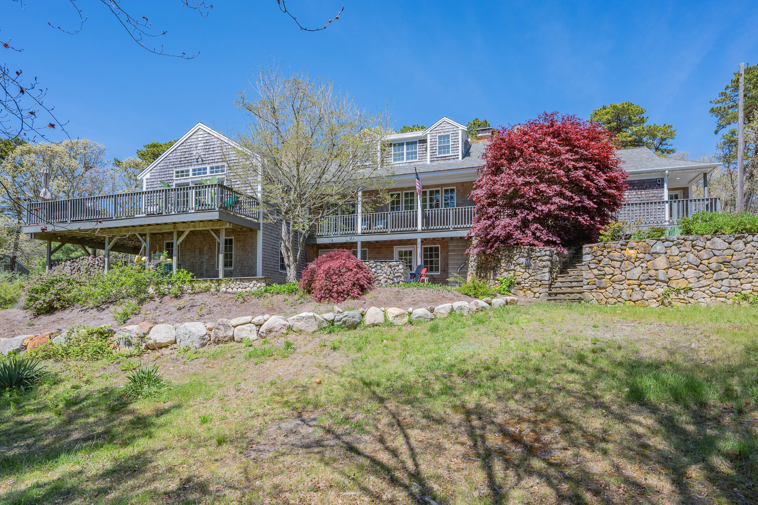 55 Winterset Drive
