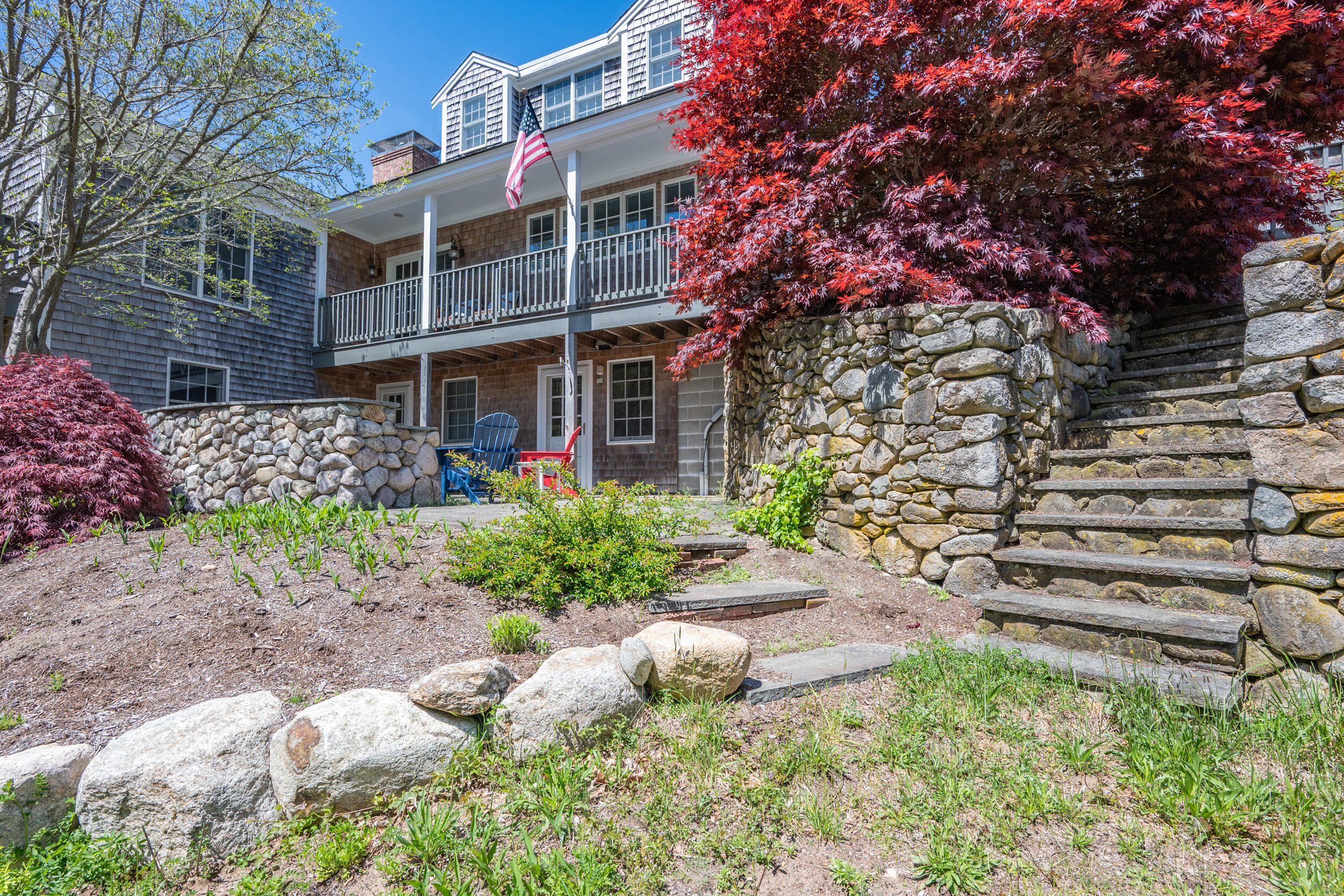 55 Winterset Drive
