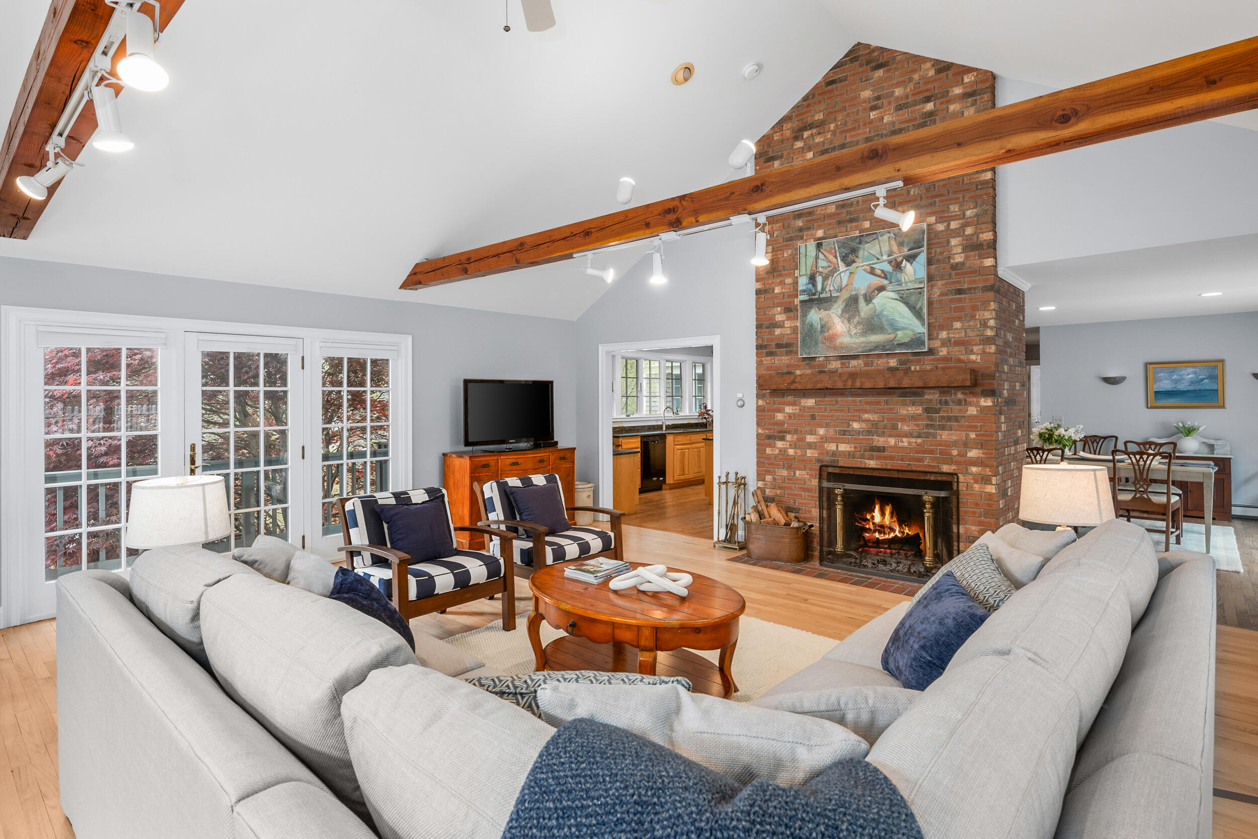 55 Winterset Drive