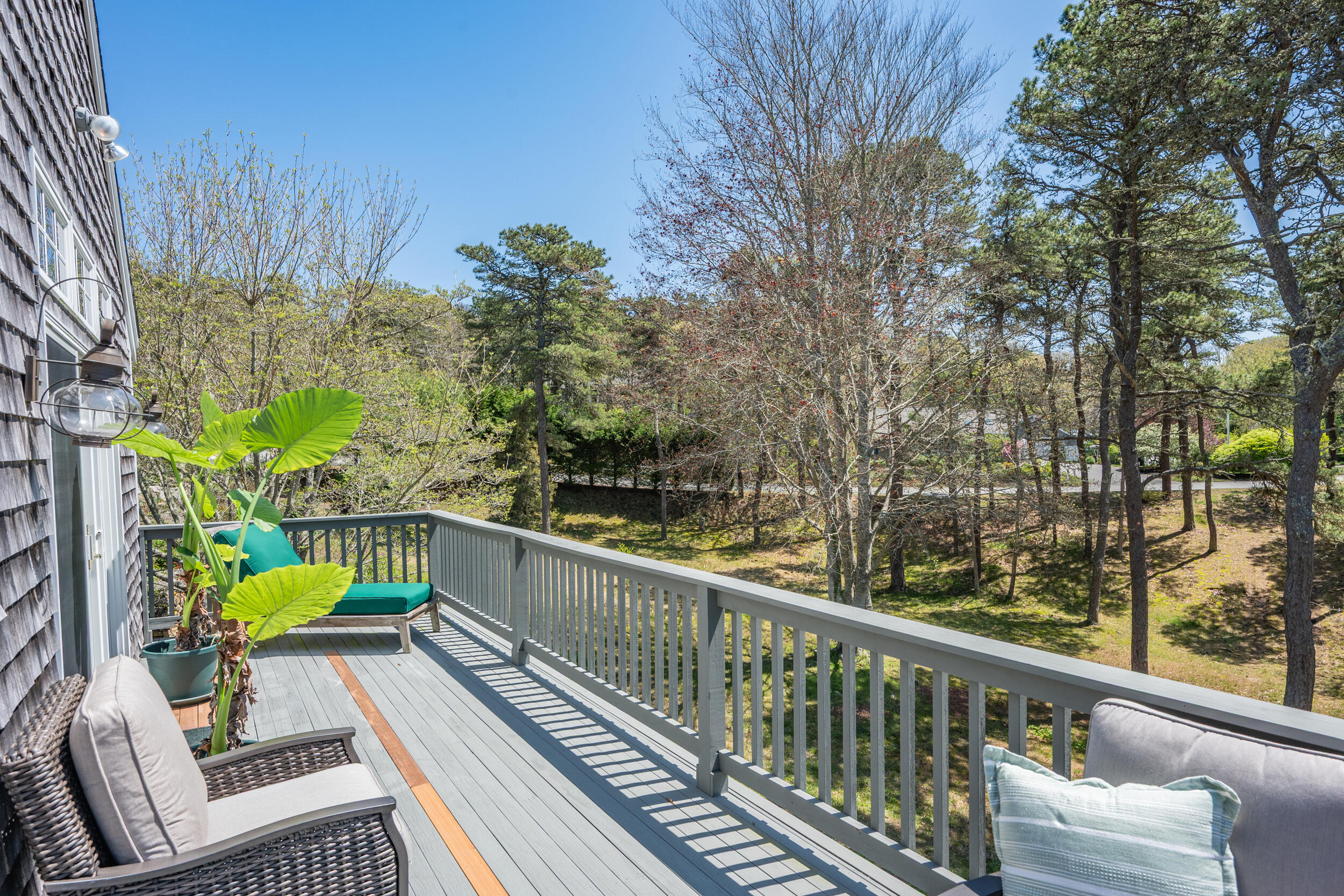 55 Winterset Drive