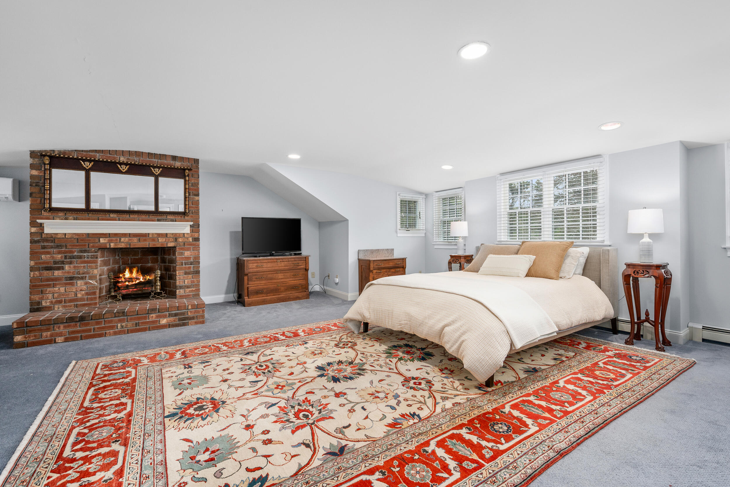 55 Winterset Drive