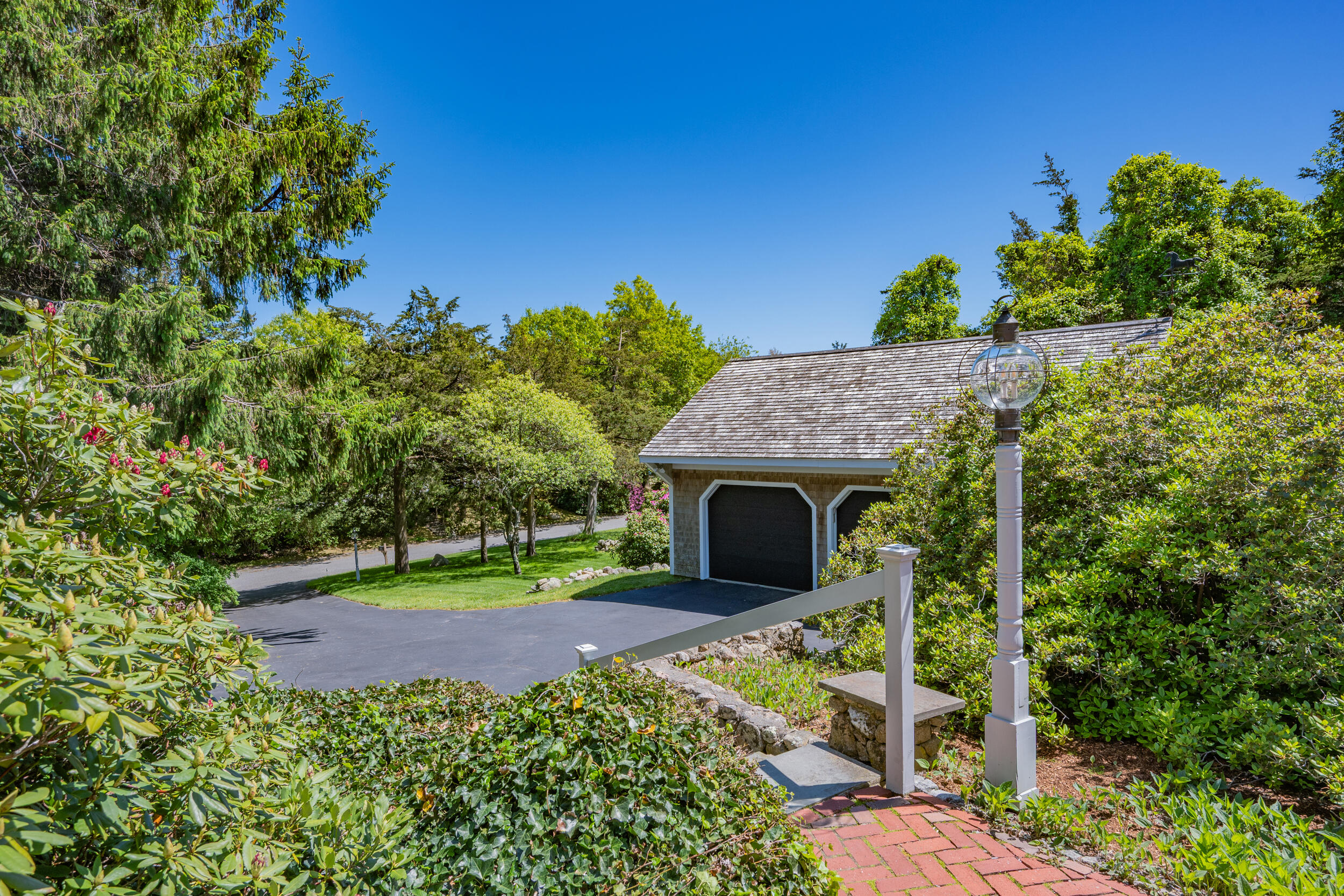 91 Allyn Lane