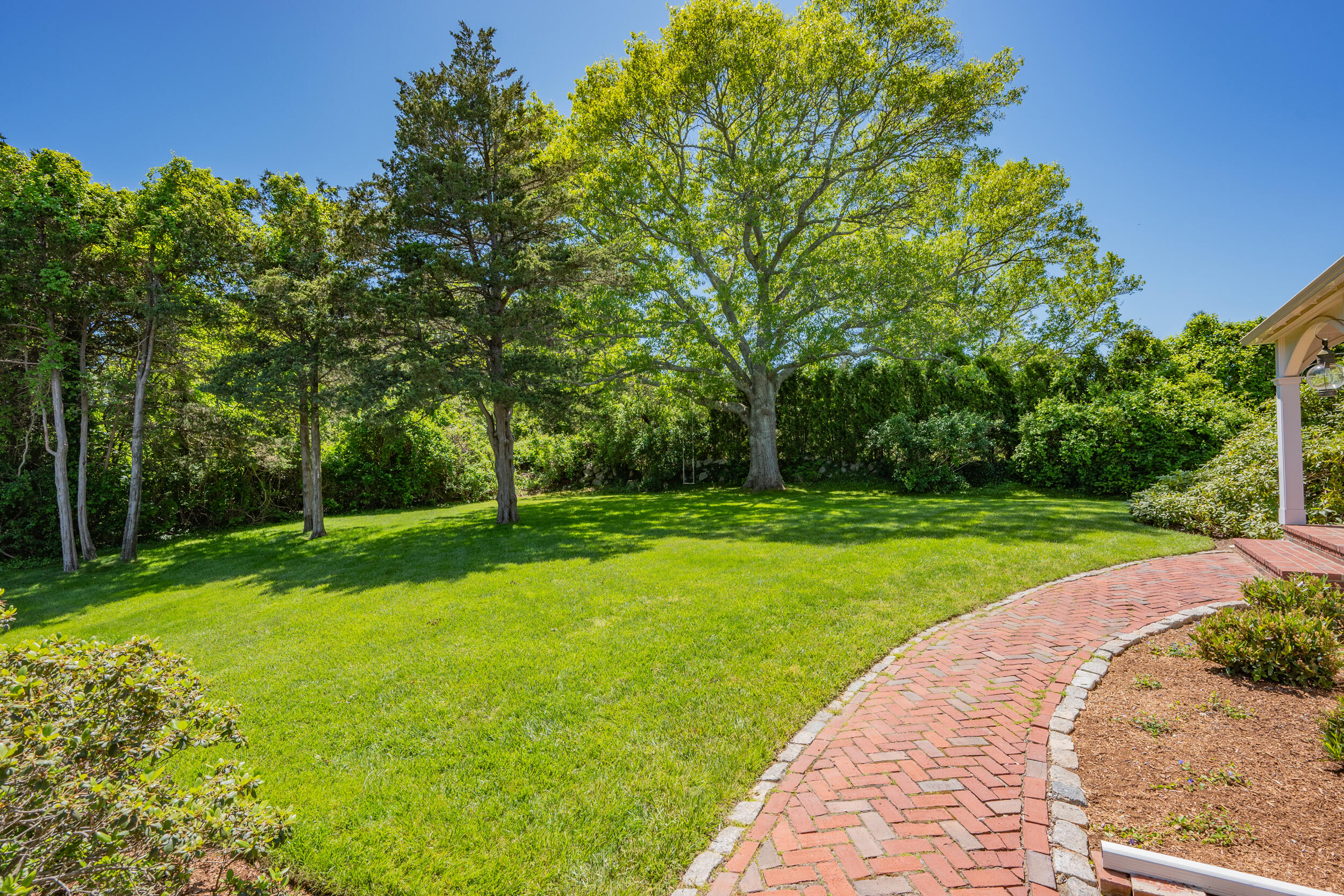 91 Allyn Lane